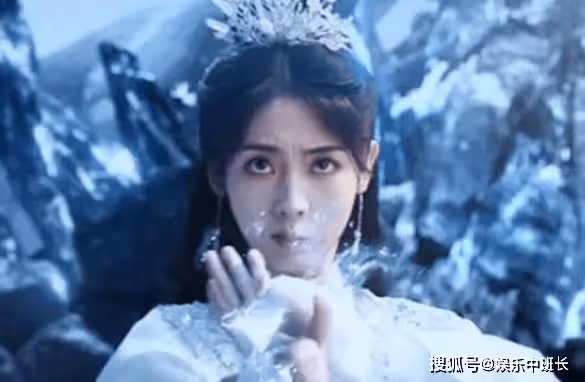 《烈焰》揭秘:白菜身份多重,晶石轉世引領妖族重生!