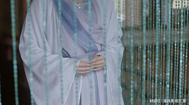 與鳳行:沈璃的妖獸血脈覺醒,琉羽的死因揭曉,臨終遺言太虐心!