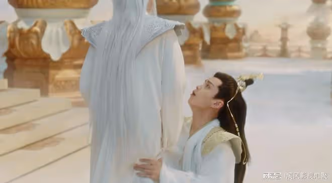 與鳳行：劉冠麟演搞笑天君，因卿卿日常出圈，後期卻黑化要害沈璃