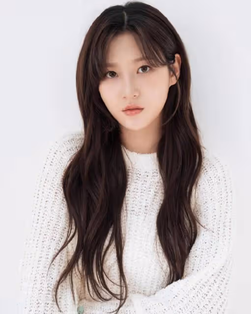 韓國知名女星現狀公開，她靠兼職教授表演課程謀生，渴望重新復出