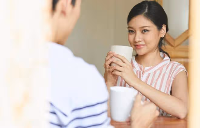理髮店老闆娘與單身帥哥的一場孽緣