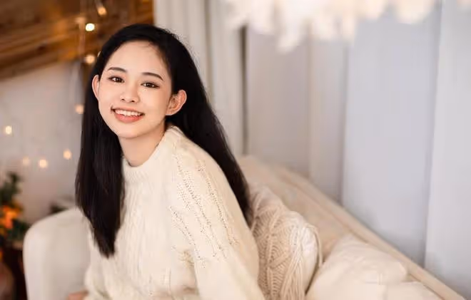 故事:幫同事女友搬家,她卻趁機向我借錢,無奈與她發生一段情
