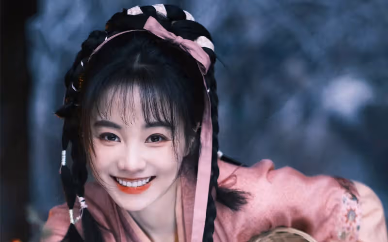 郭曉婷後,胡意旋取代袁冰妍當女一號!甜美的她真涼了?