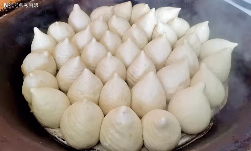 蒸饅頭,冷水熱水區別大,謹記這4個訣竅,又白又軟,蓬鬆不塌陷
