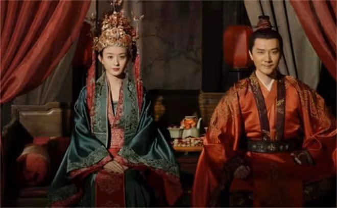 妻子的微信聊天記錄，警醒了丈夫：你們不許再欺負我的女人