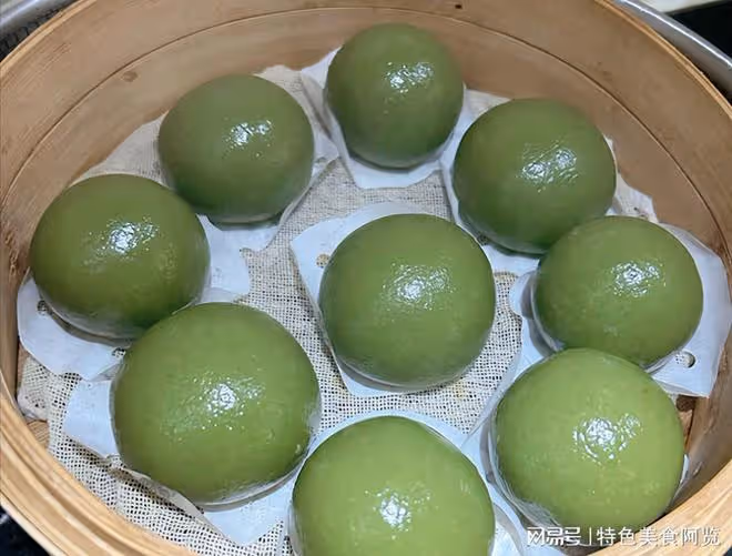 老媽做了半輩子的青團配方！隔夜不硬不裂，附自製紅豆沙做法~