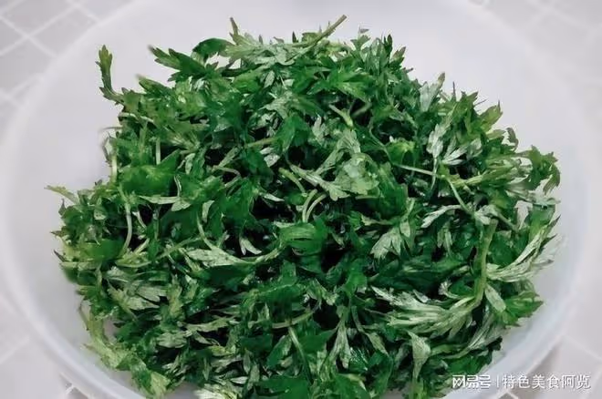 老媽做了半輩子的青團配方！隔夜不硬不裂，附自製紅豆沙做法~