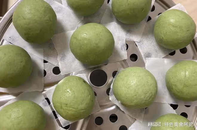 老媽做了半輩子的青團配方!隔夜不硬不裂,附自製紅豆沙做法~