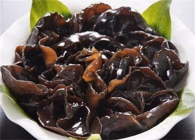 熟的木耳隔夜能不能吃?吃了隔夜的木耳會中毒?可別輕信網絡傳言