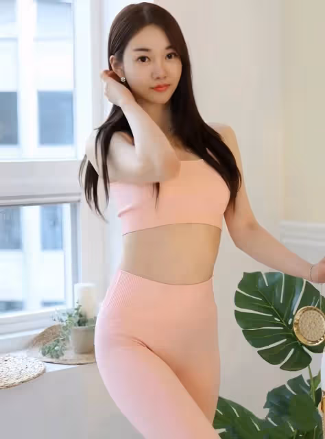 當粉色遇見瑜伽服:季節搭配新風尚