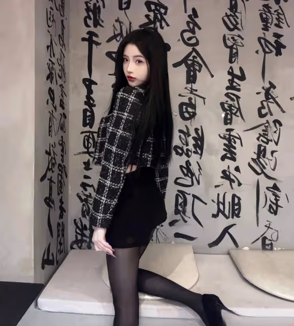 危險警告!黑絲女神的穿搭style