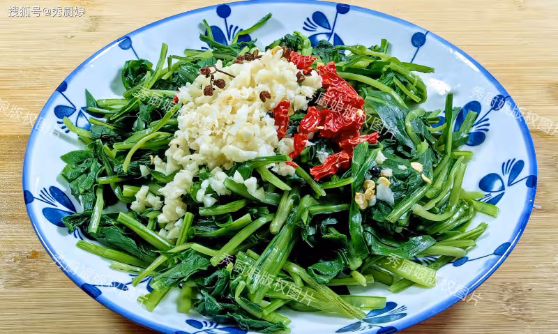 春天，這菜使勁吃，一養肝，二抗菌，三降火，四強免疫，別不懂吃