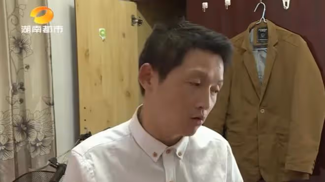 32歲流浪漢娶58歲國企退休阿姨，新婚3個月鬧分手，「他嫌我老」
