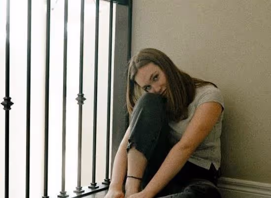 女人，你真的要具備這兩個其中一種的勇氣，傷害對方或隨時離開