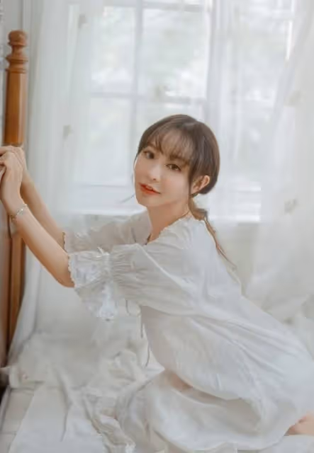 女人動情，會有這些下意識的身體語言，男人要懂