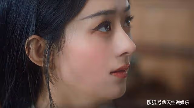 《與鳳行》情不知所起,沈璃用實力證明,臉紅也會被具象化