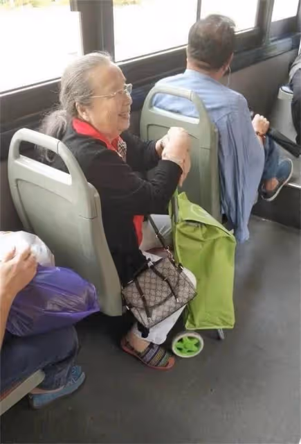 「容嬤嬤」年輕時有多美?本以為開玩笑,結果比林心如還要漂亮
