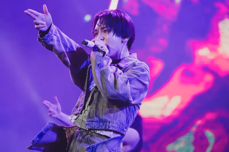 KEY高雄櫻花季賣力跳到粉底掉光！誇SHINee「最棒隊友」約定再來