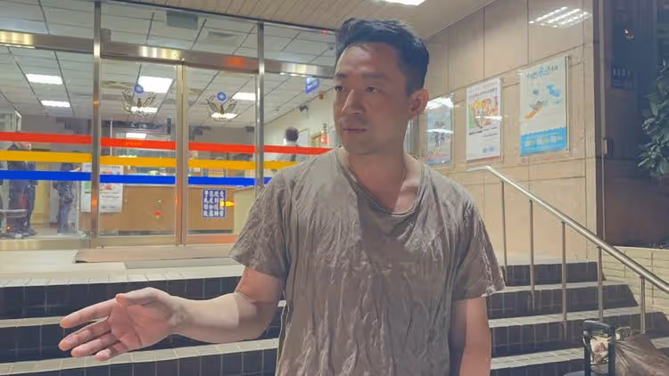 汪小菲語帶哽咽唱《心太軟》　與大S撕逼拖太久「我也很無奈」