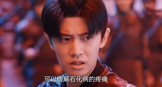 《烈焰》伍賡的七大神兵,冥炮上榜,永恆之夜僅排第二,血矛第一