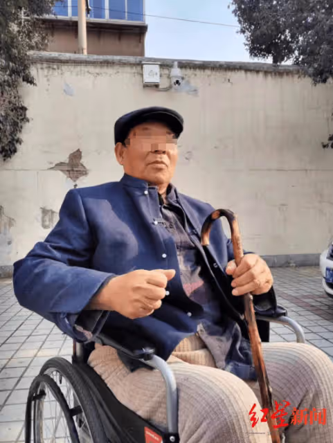 億萬富豪父子「股權爭奪戰」：從住窯洞到家產數億八旬父親為拿回股權起訴長子