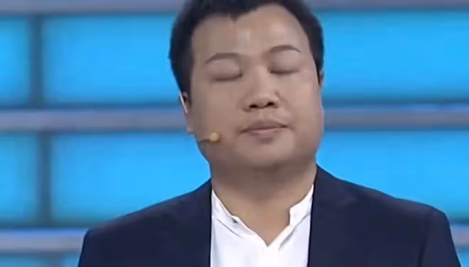 網紅李晨被判入獄20個月,自稱「不婚主義」,其實老婆比他大10歲