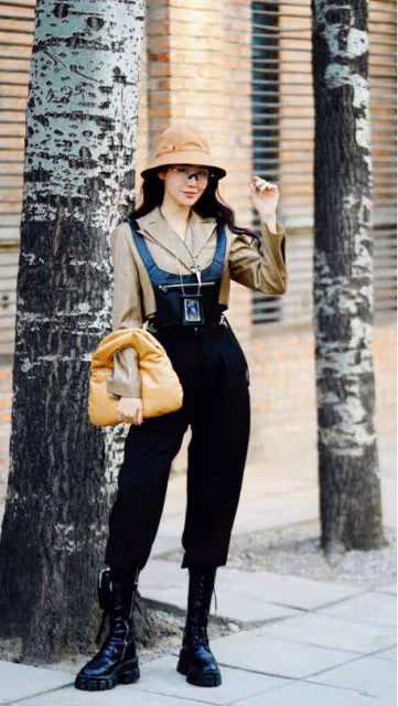 成時尚女性優雅減齡風格穿搭,展現不一樣的女人味兒