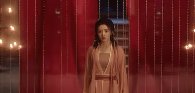 《與鳳行》里的最美女配,長著一張徐璐的臉,演技更是驚鴻一瞥