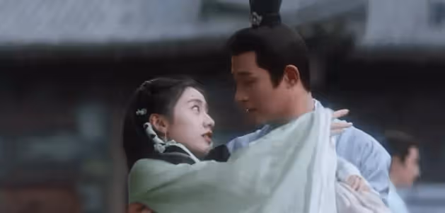 《與鳳行》里的最美女配,長著一張徐璐的臉,演技更是驚鴻一瞥