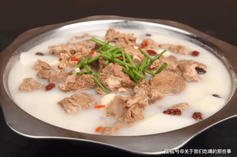 燉羊肉,最忌直接焯水,牢記3個技巧,肉嫩湯鮮,濃白好喝