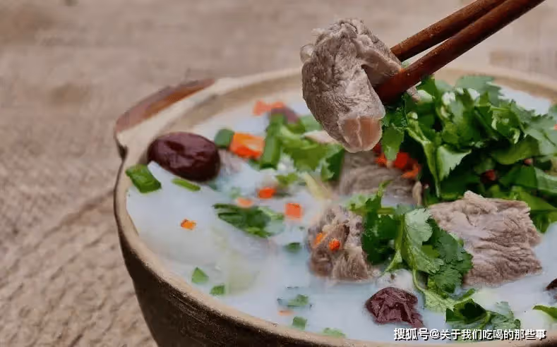 燉羊肉,最忌直接焯水,牢記3個技巧,肉嫩湯鮮,濃白好喝