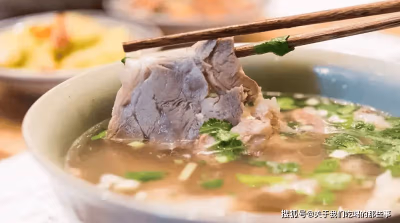 燉羊肉,最忌直接焯水,牢記3個技巧,肉嫩湯鮮,濃白好喝