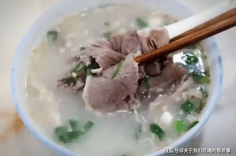 燉羊肉,最忌直接焯水,牢記3個技巧,肉嫩湯鮮,濃白好喝