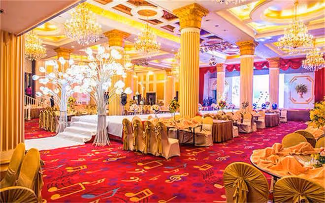 參加完秋天的第一場婚禮後，我和閨蜜結束了10年姐妹情