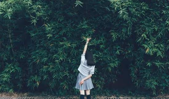 結婚4年後，妻子變成「小作精」：沒辦法，平淡的日子嫌無趣