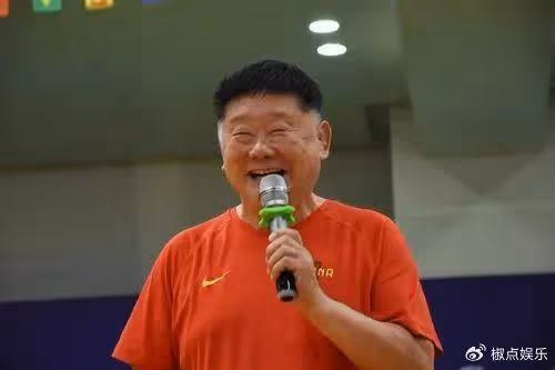 京城富豪大聚會！孟凡貴人脈圈曝光，瞎寶慶敬酒，王忠義滿臉堆笑
