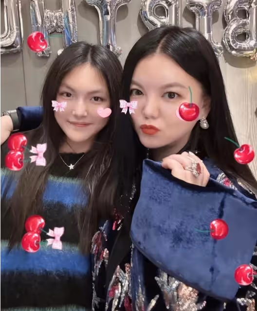 李湘女兒曬留學生活，王詩齡高挑纖瘦好漂亮，與好友辦派對超開心