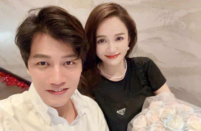 「嫁給普通人」的4位女星，她們不當豪門太太，反而選擇嫁給愛情