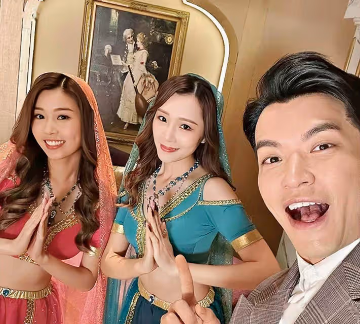 恭喜!TVB人氣男星被曝訂婚,戀情浮出水面,摟抱女友親密照流出