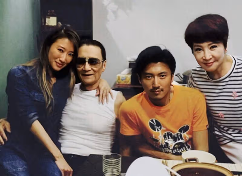 香港女星謝婷婷狀態凍齡,定居國外秘密產女,孩子生父至今成謎