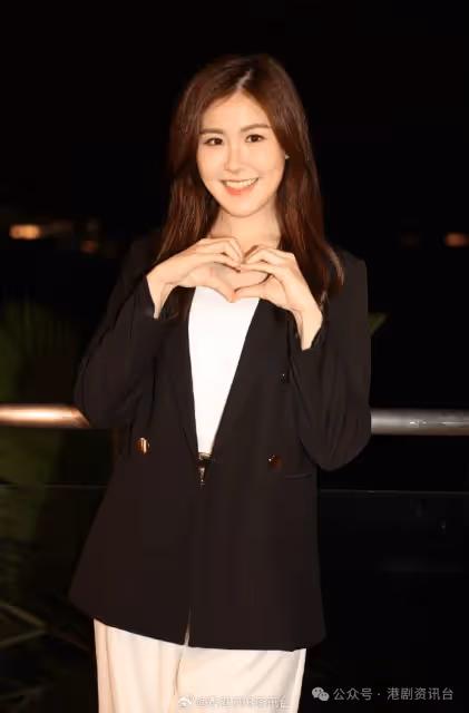 TVB十優港姐大婚!戴金戒簡約出嫁 努力造人不去蜜月旅行
