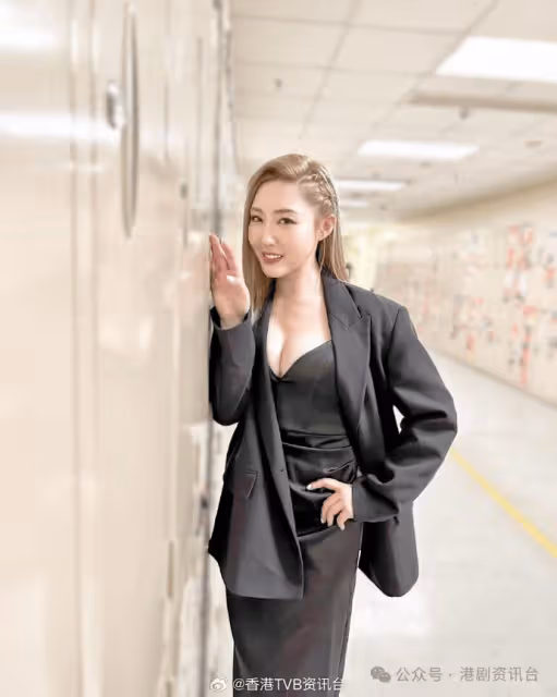 林秀怡演單親媽好入戲!孝順女花光積蓄陪母抗癌 與男友上車三人同居