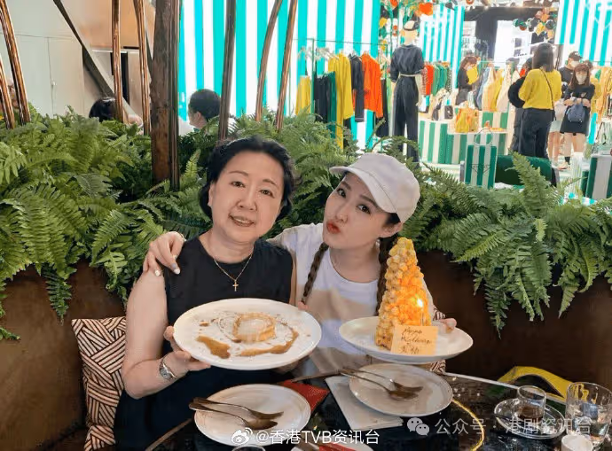 林秀怡演單親媽好入戲!孝順女花光積蓄陪母抗癌 與男友上車三人同居