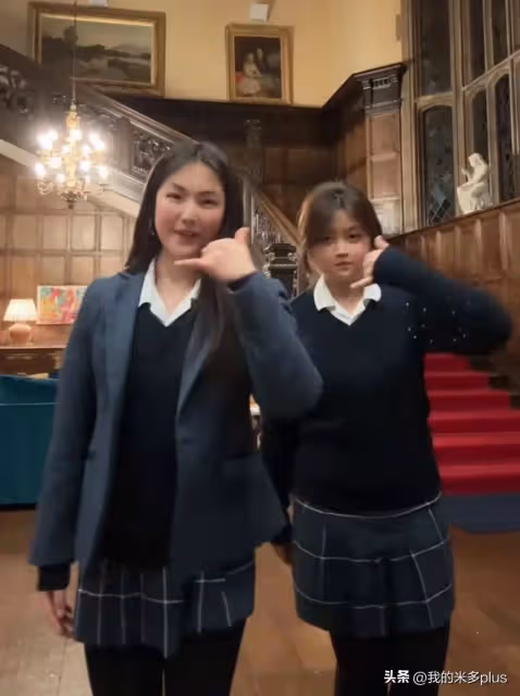 李湘女兒減肥2年後復胖,14歲王詩齡近況曝光,臉型圓潤胳膊粗壯