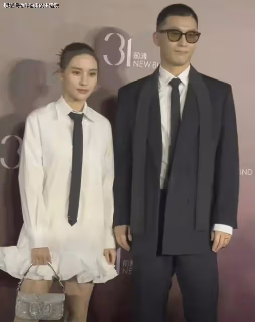 賭王女兒何超蓮婚變？和竇驍出席活動，拒絕牽手全程冷臉