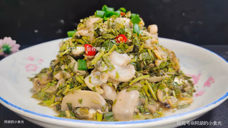 穀雨前快吃它,口口鮮嫩賽神仙!三種食材一拌,清香好營養,輕鬆下了三碗飯