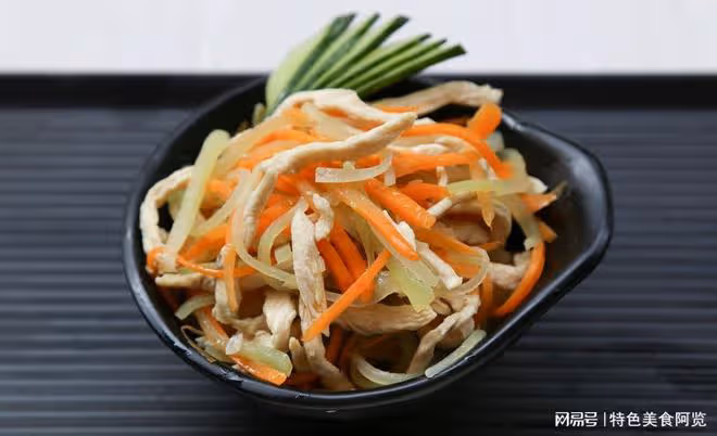 兒童菜譜午餐篇一：色香味俱佳，健康美味的蔬菜炒肉絲