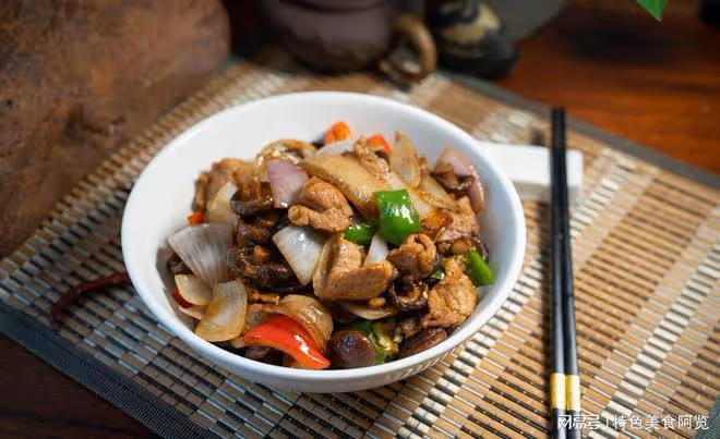兒童菜譜午餐篇一：色香味俱佳，健康美味的蔬菜炒肉絲