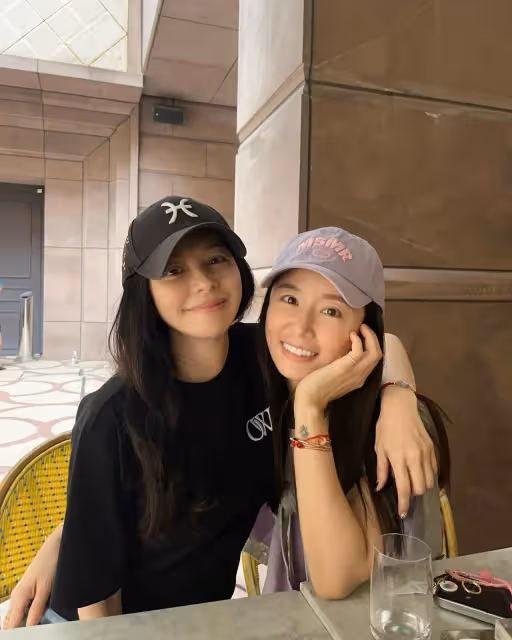 徐若瑄洗冤樂黏閨蜜　林心如打氣：我們都要好好的