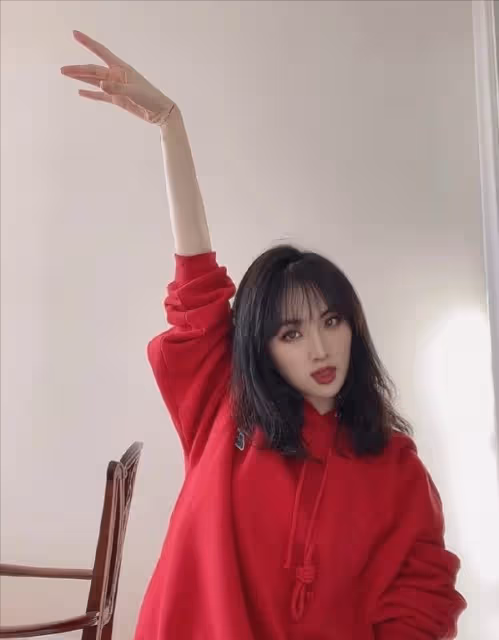 姚安娜出道之後真挺美的,帶著一身貴族氣質,真不愧是富二代